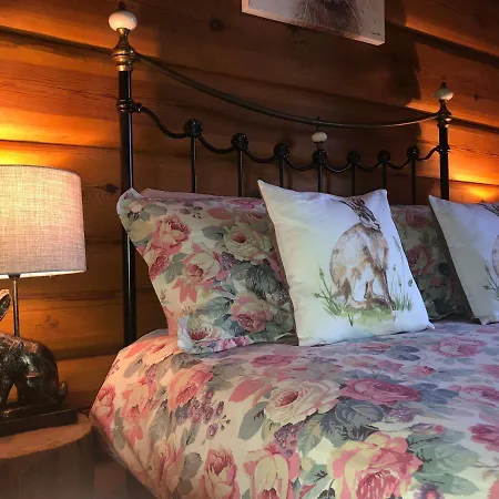山林小屋 Log Village *