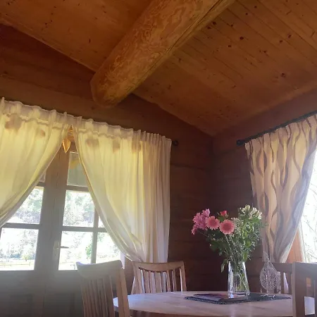Log Village Lodge *