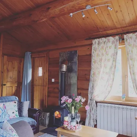 Log Village * Улверстон