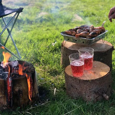 بيت خشبي Log Village *